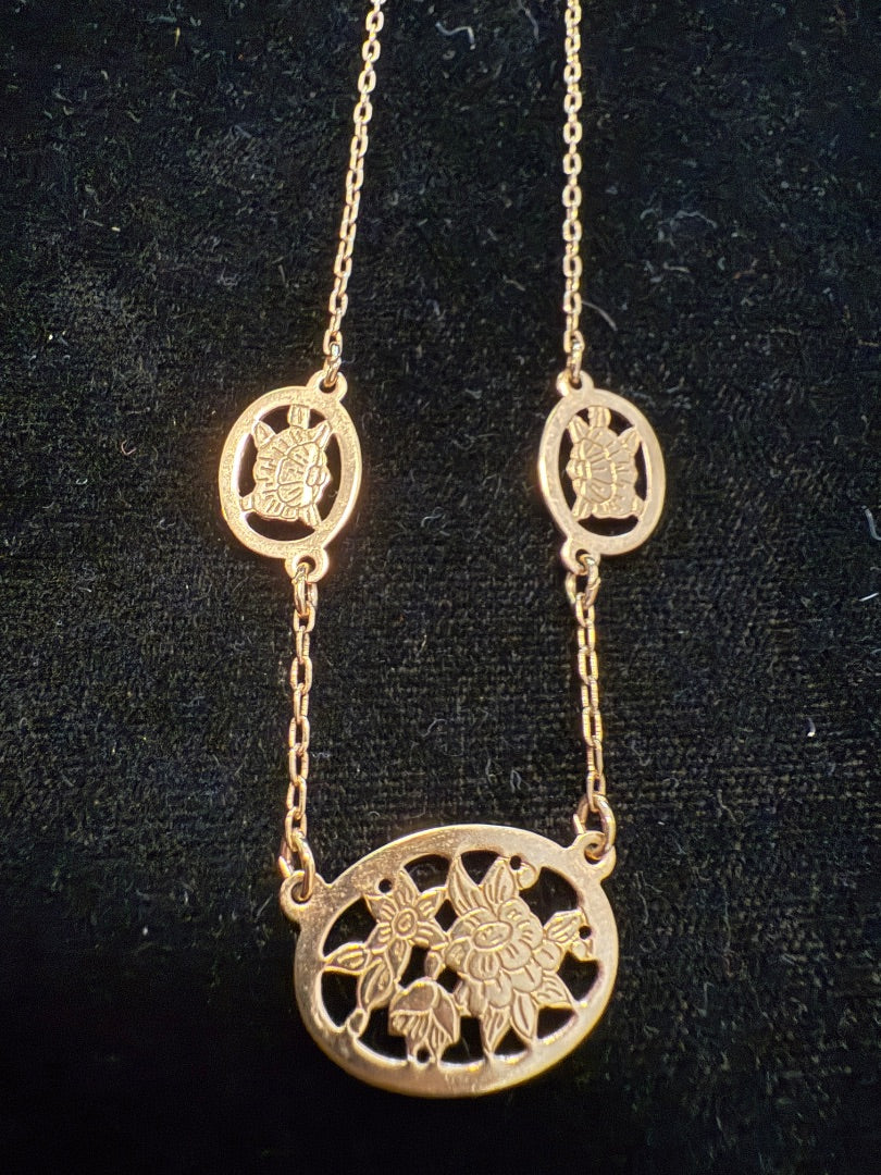 1981 Turtle Vtg Avon Necklace