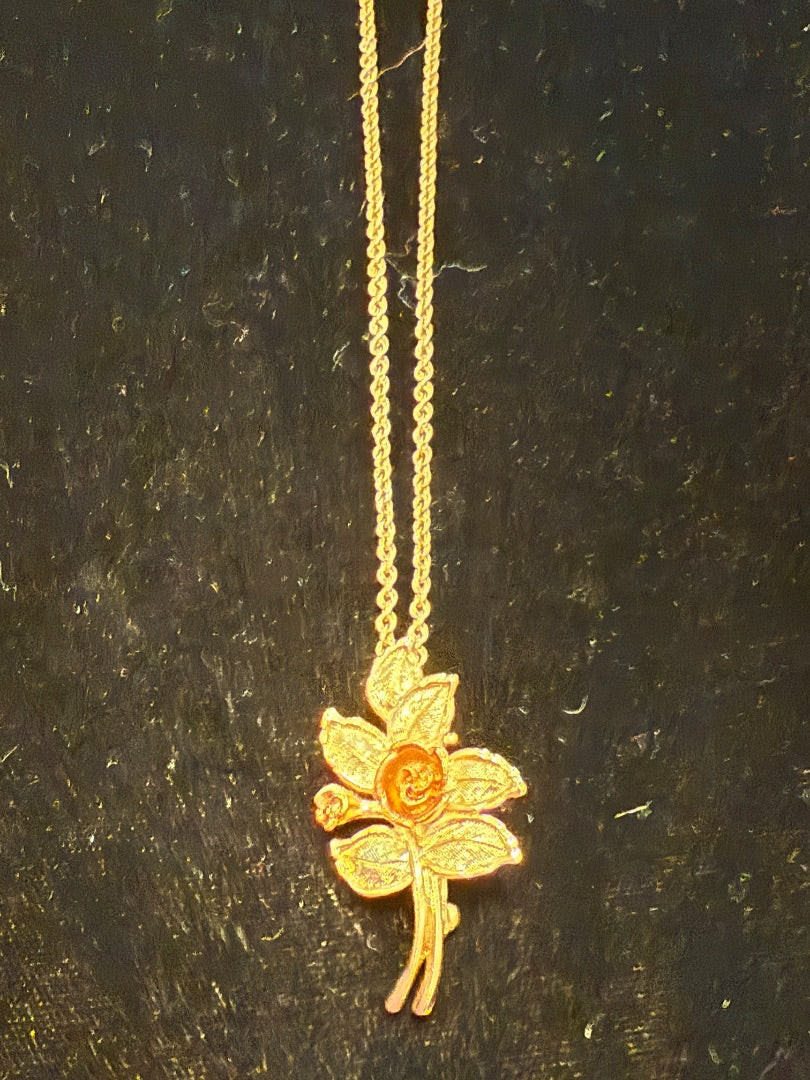 Gold Tone Rose Pendant Brooch Combo Vtg Avon Necklace
