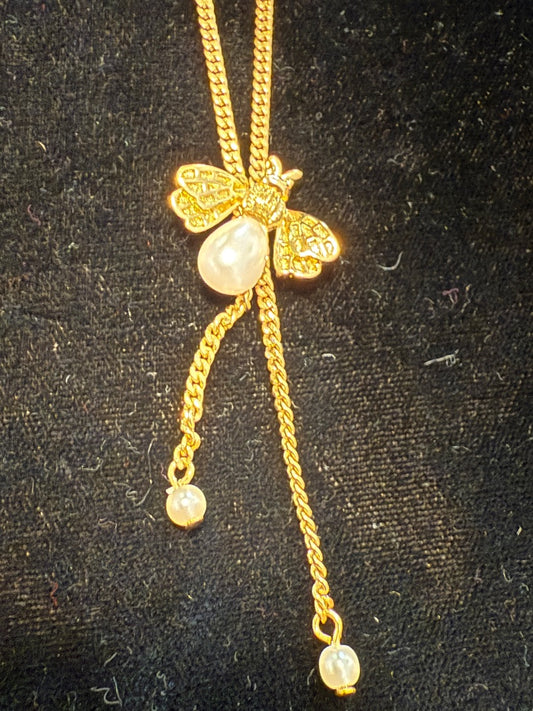 Vtg Avon Honey Bee Gold Tone Pearl Necklace