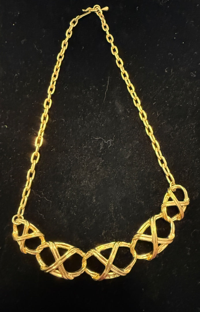 1980's Vtg Avon Bamboo Trellis Gold Tone Choker Necklace