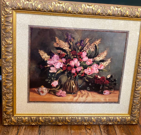 Beautiful Floral Artwork w/Gold Frame