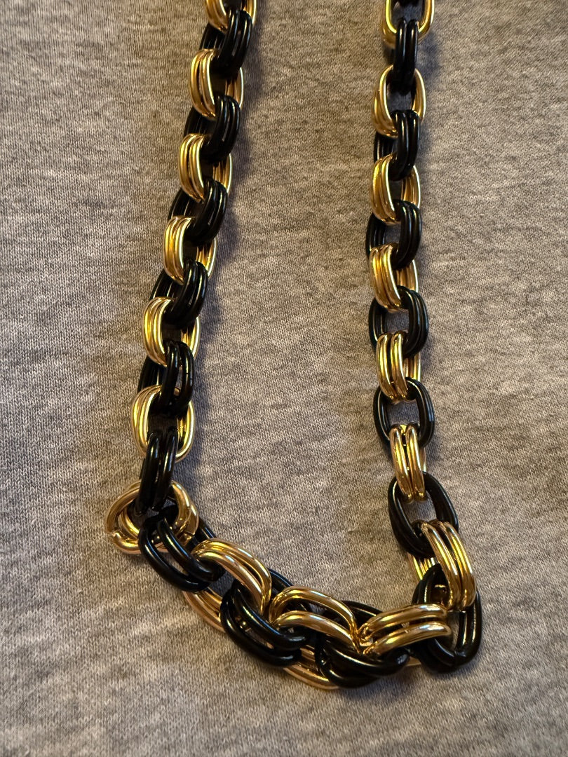 22" Chunky Chain Avon