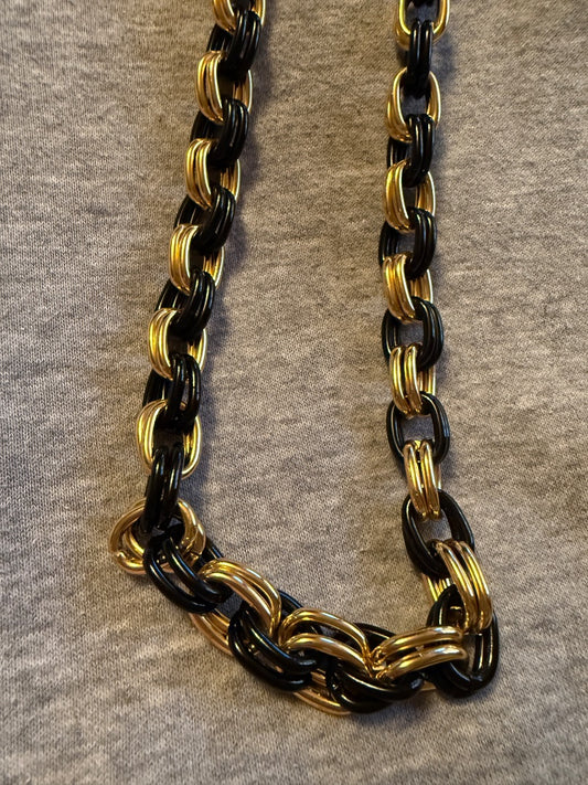 22" Chunky Chain Avon