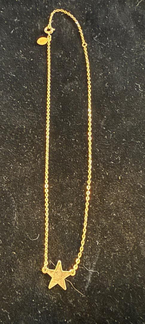 Sm Childs Star Gold Toned Avon Neckace