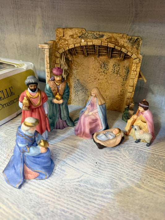Vtg Avon O Holy Night Nativity