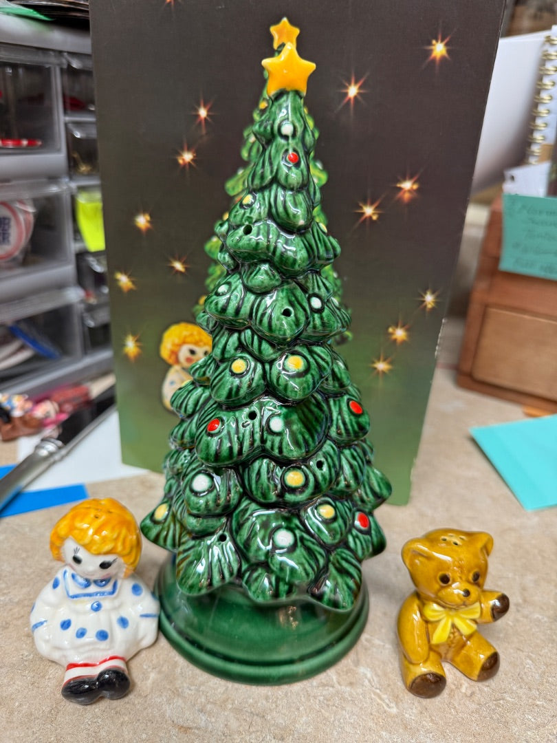 1979 Vtg Avon Christmas’s tree Hostess set