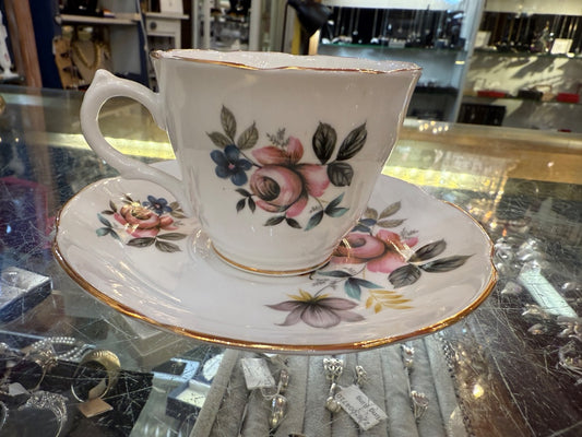 Royal Grafton Teacup saucer