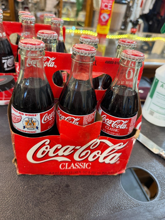 Red Wings Coca Cola 6 pack
