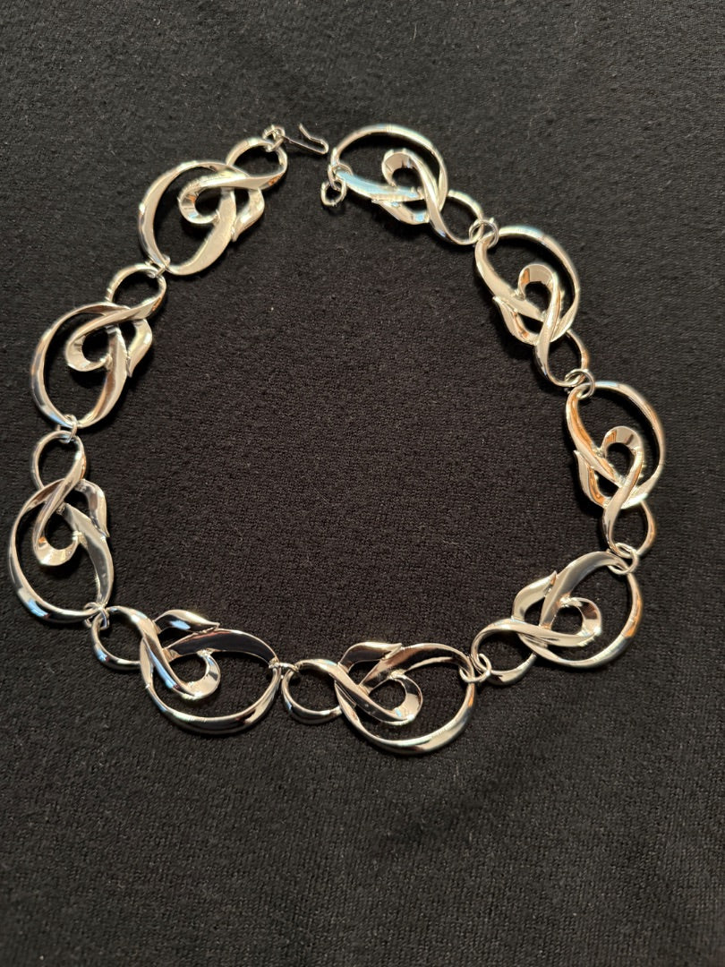 1990’s Silver Scroll Link Necklace Avon