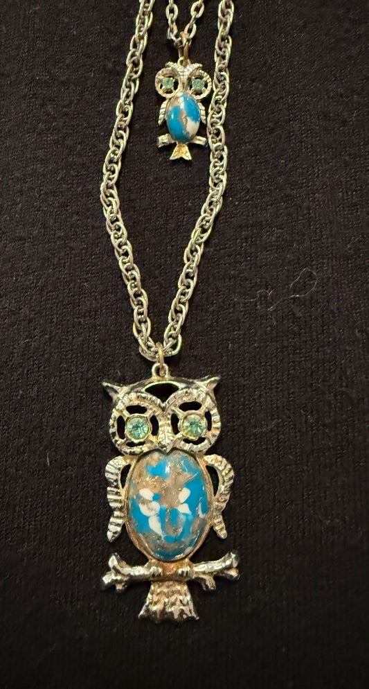 VTG Avon Blue Owls Necklace