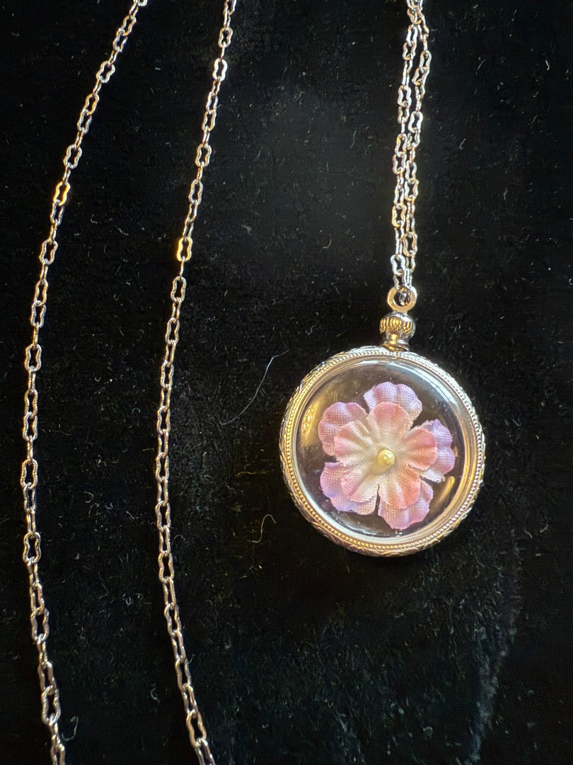 Avon encased petal necklace