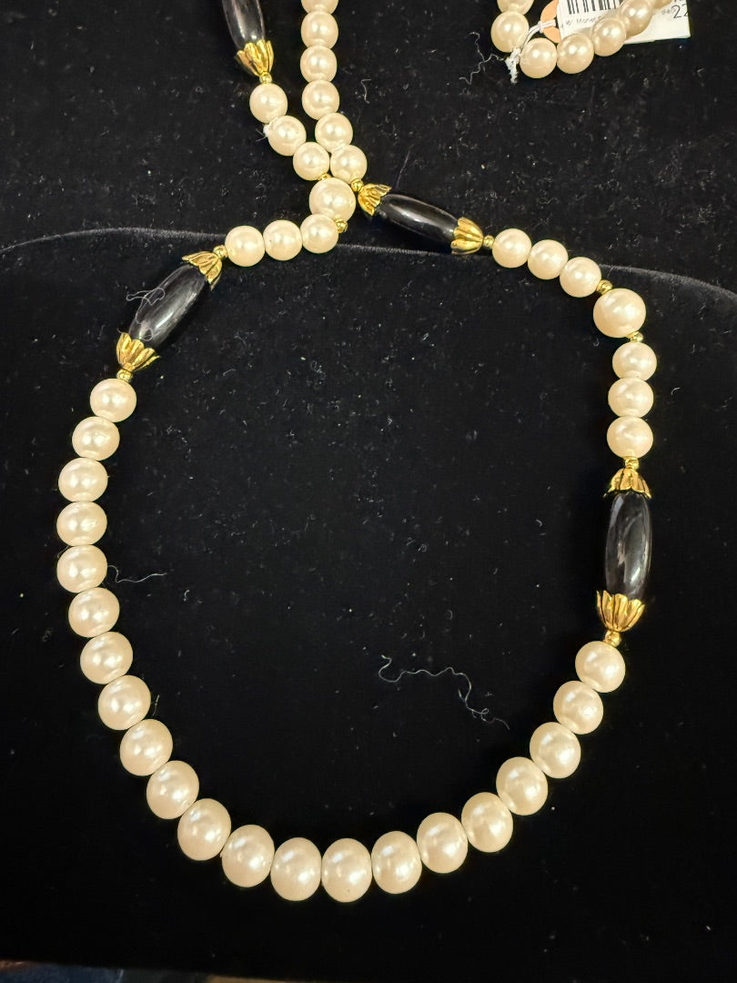 36"  Monet Pearl Necklace With Black
