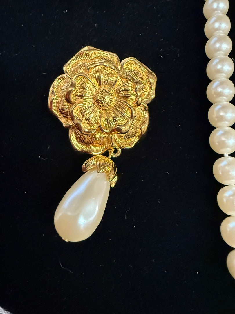1994 Summerset Collection Avon Pearl Necklace