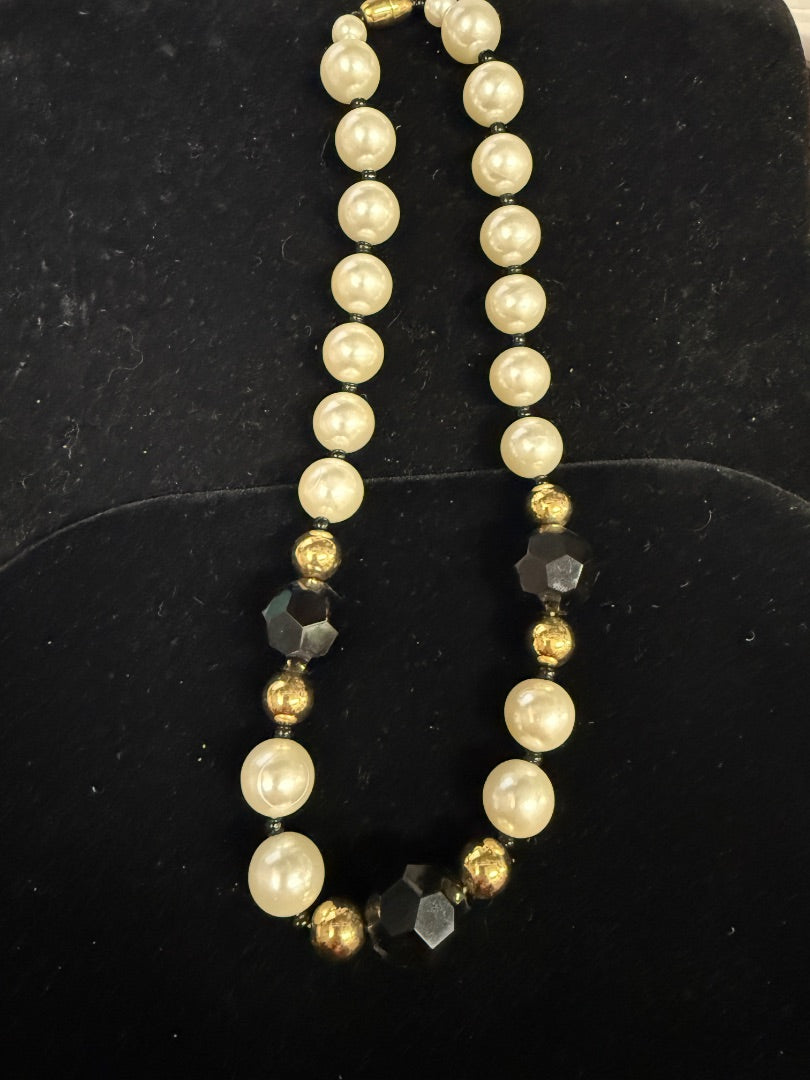 KJL 1986 Large Beaded Black White Pearl Necklace