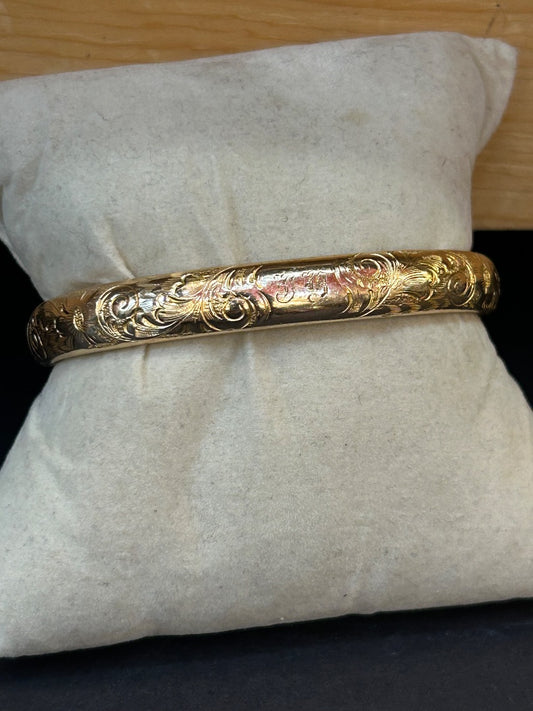 14kt gold-5% early 1900s dent on back