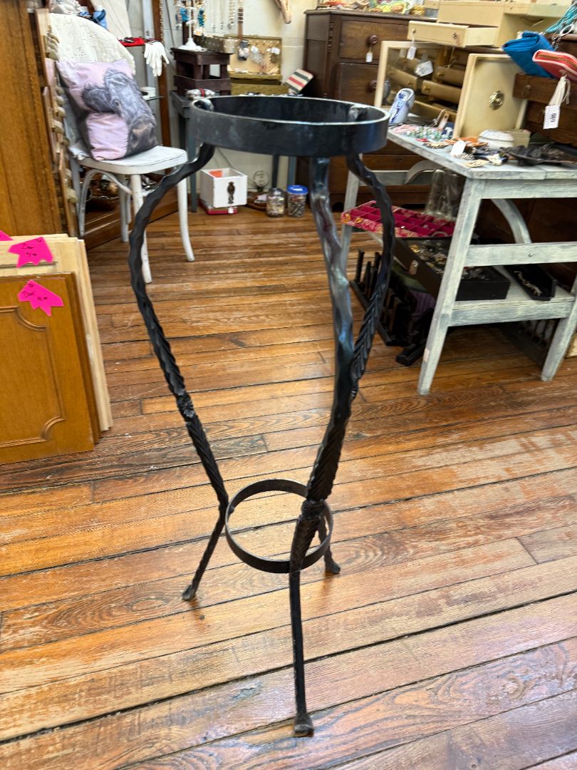 Cast Iron Plant Stand