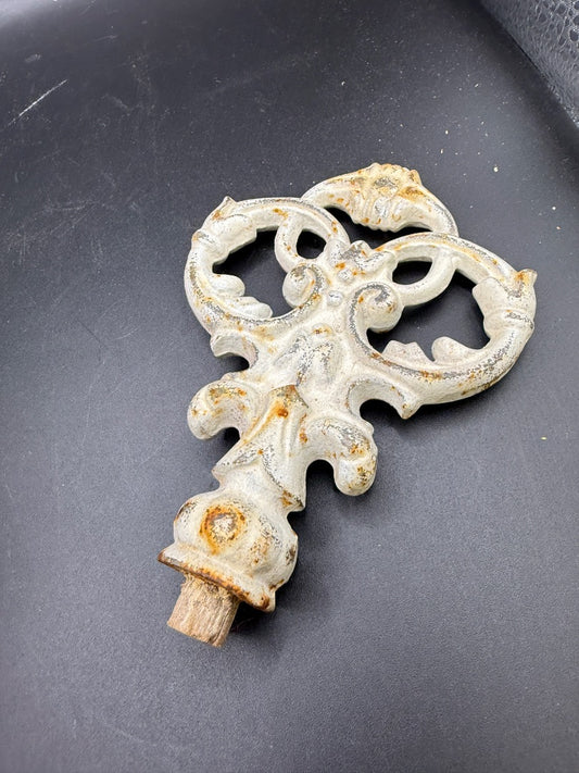 White  Cast Finial