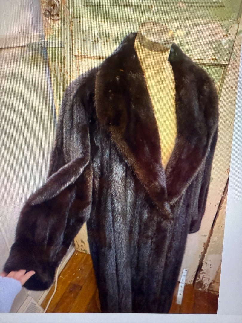 Brown Barth Wind Furs Mink Coat Ranch