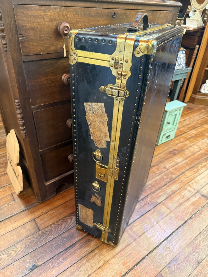 Mendel 1930's Steamer Trunk