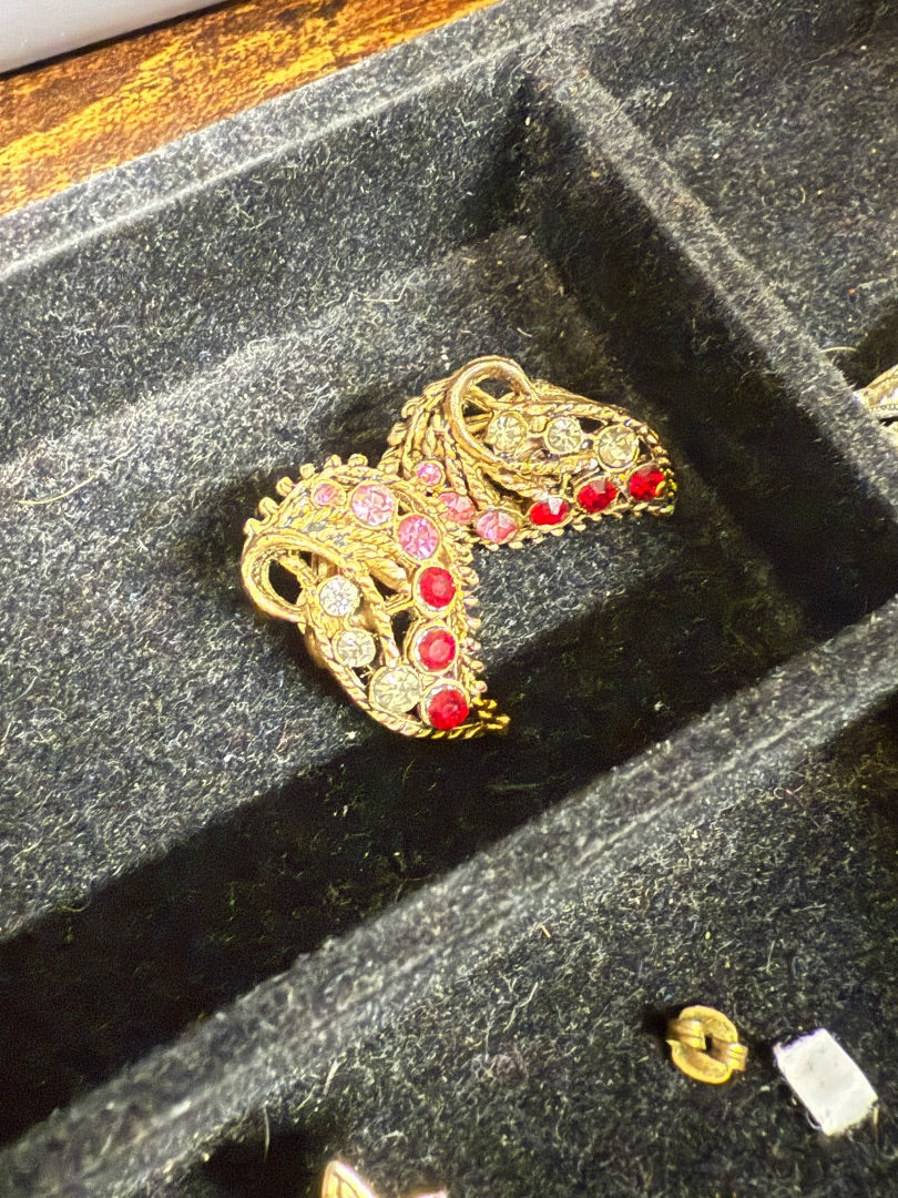 Vtg Clip Red / Pink