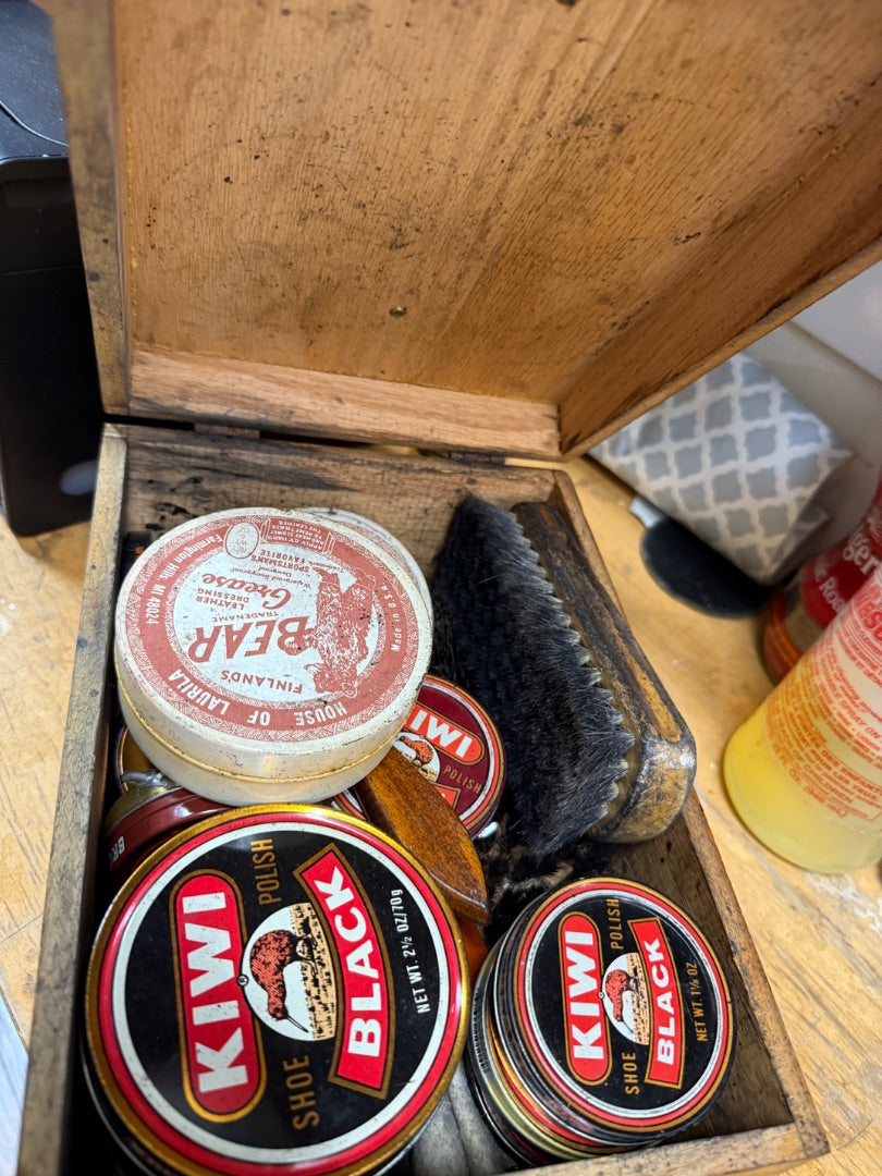 Shoe shine Box