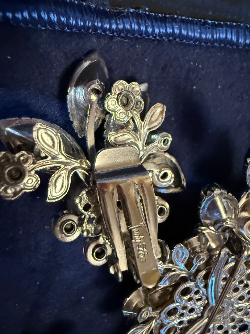 Vintage Judy Lee  Blue Green Brooch Clip Earring Set
