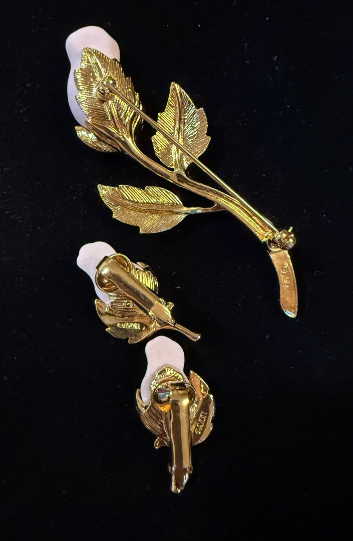 Pink AVON Pink Rose Bud Set Porcelain Brooch Pin