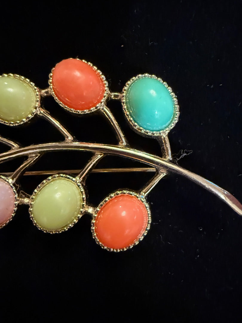 Sarah Coventry Brooch