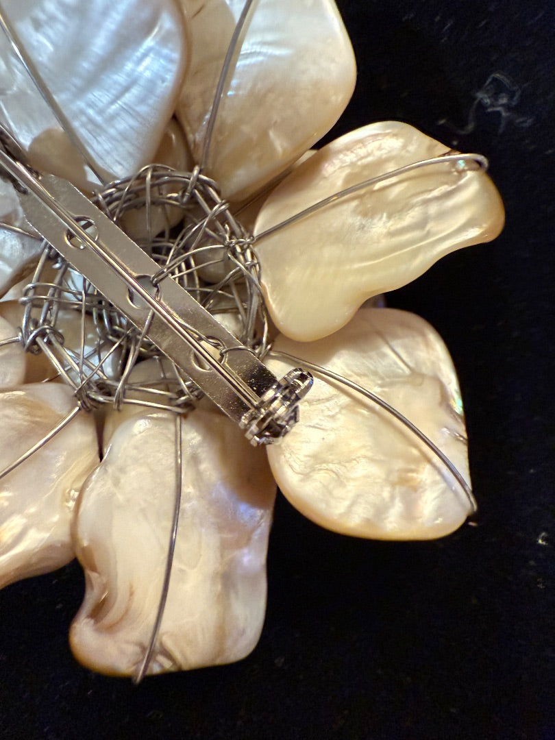 Unsigned Blue Shell Freshwater Pearl