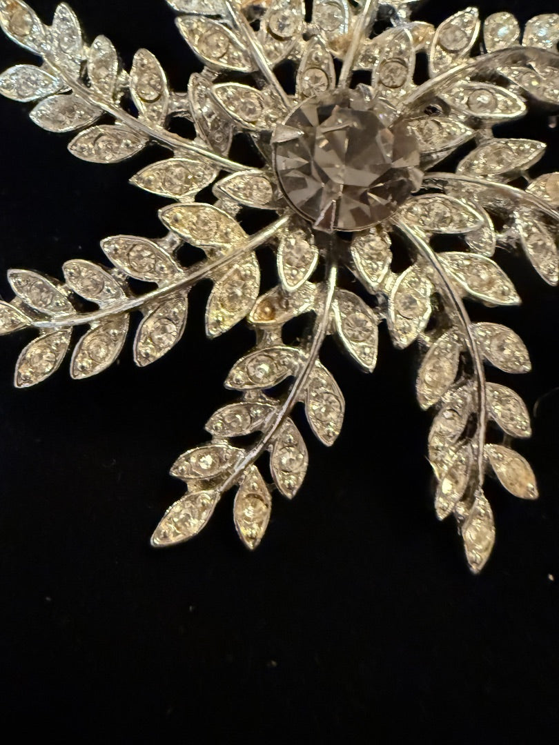 Sarah Coventry  Sarah Coventry Snowflake