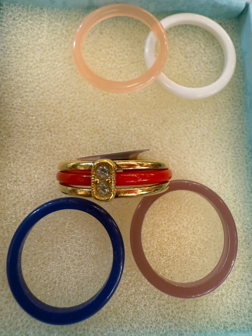 Avon Color Go Round Ring Set