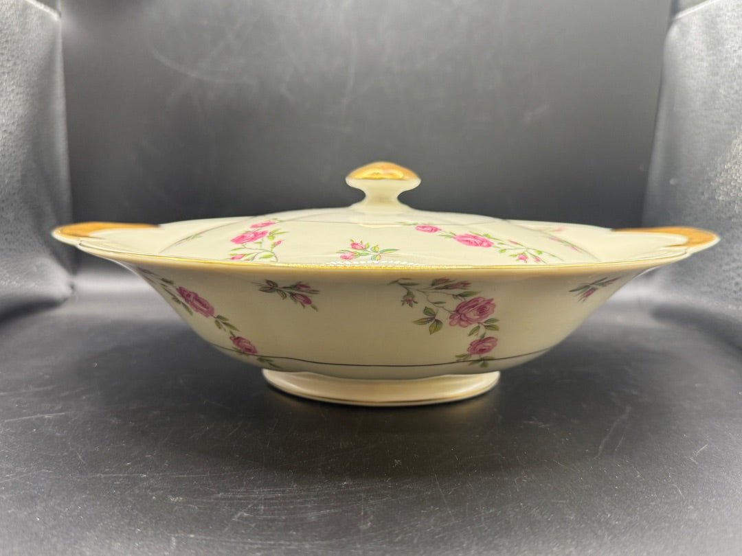 Theodore Haviland Theodore Haviland Delaware  Pink Roses New York Casserole Dish with Lid