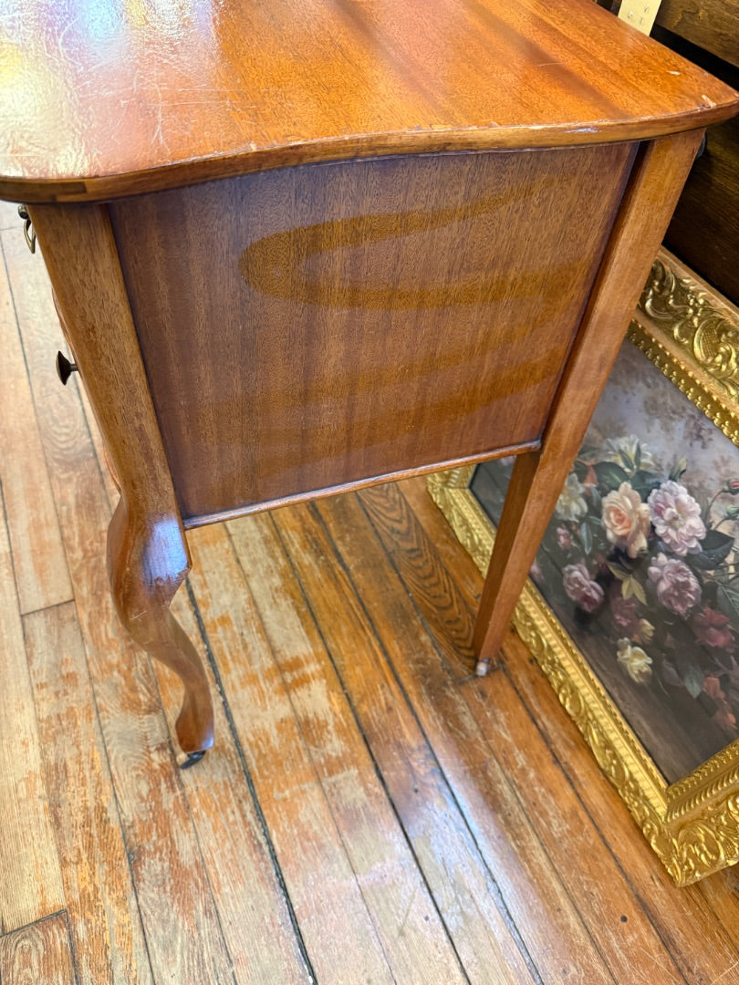 Mahogany Vanity Desk