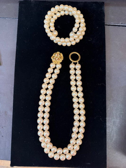 Avon KJL Necklace Bracelet Set