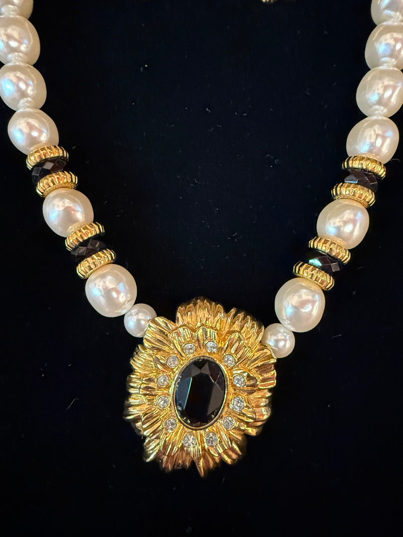 Vintage Kenneth J Lane Avon Necklace earring  set