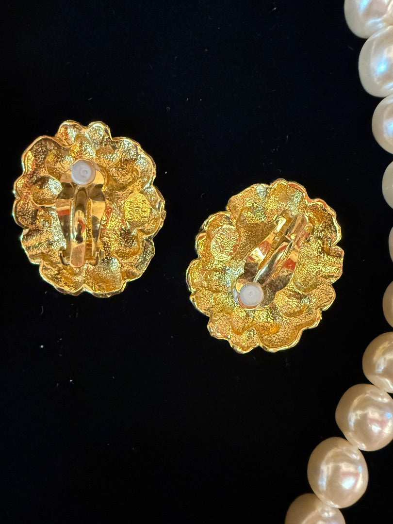 Vintage Kenneth J Lane Avon Necklace earring  set