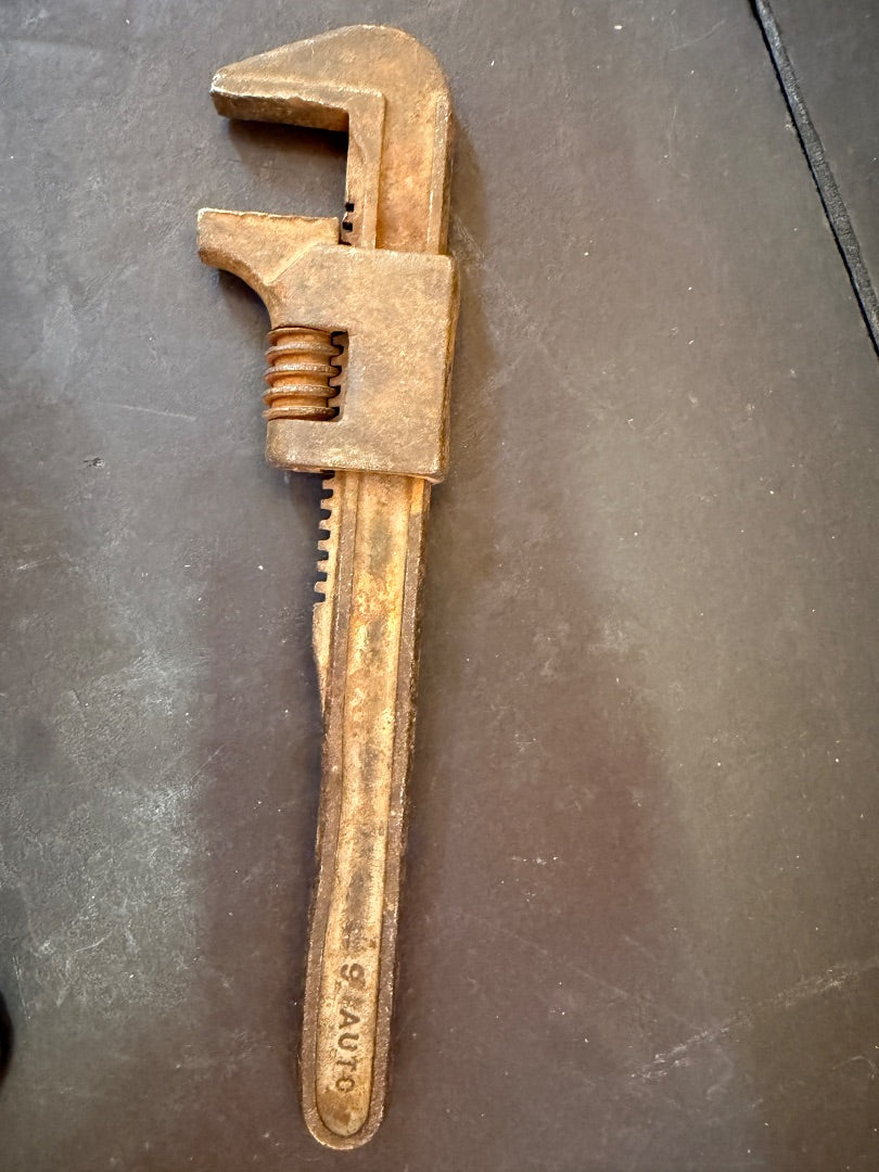 Auto wrench