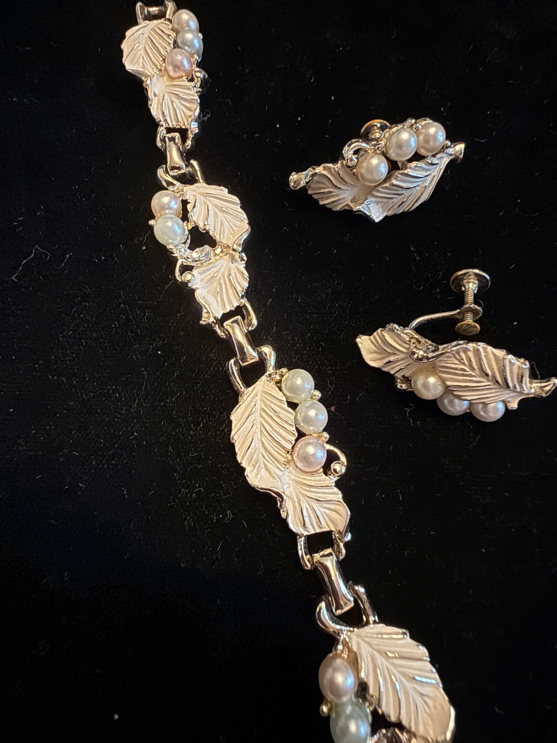 Vintage MCM Bracelet Clip earring set