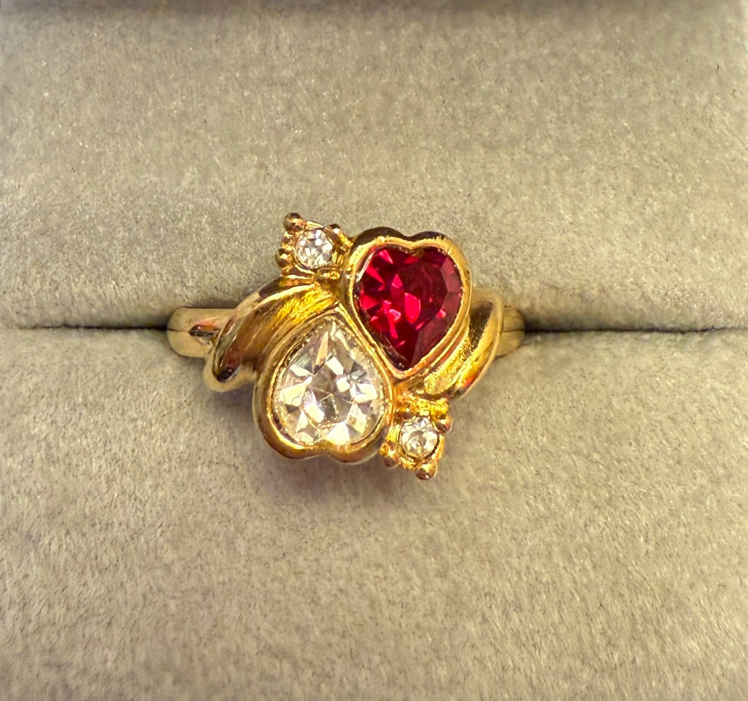 Red AVON Ring Heart CZ with gold, 7