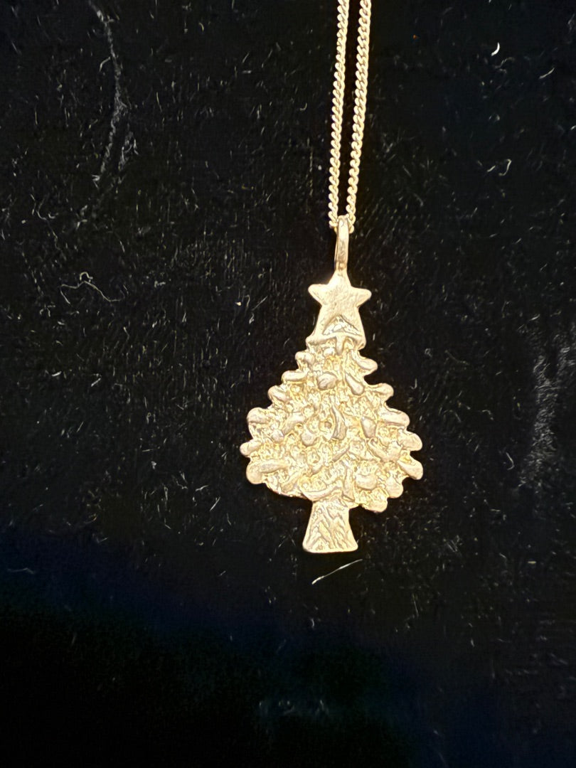 925 Sterling Silver Christmas Tree necklace