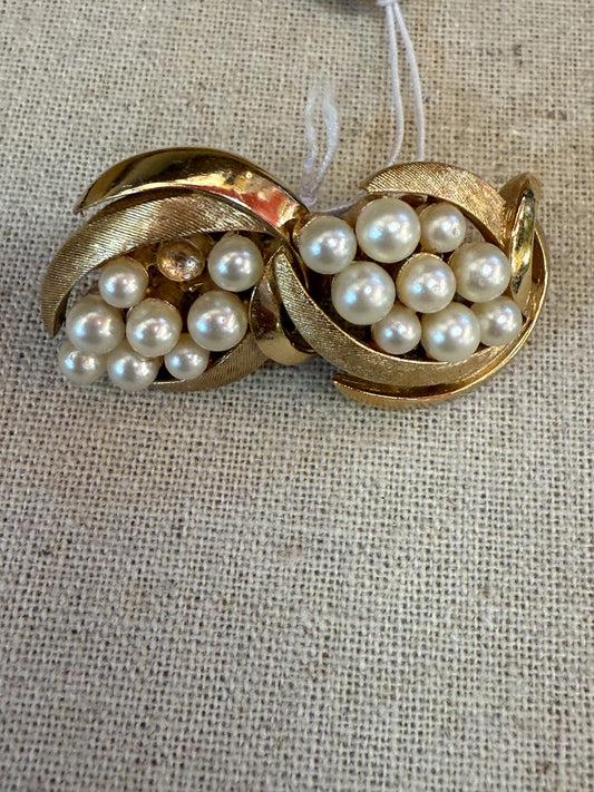 Trffari Pearl Earrin