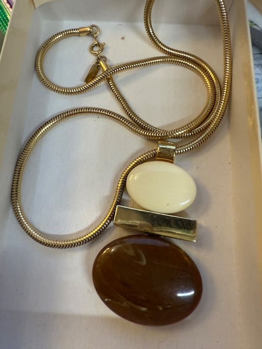 Brown Cream Necklace