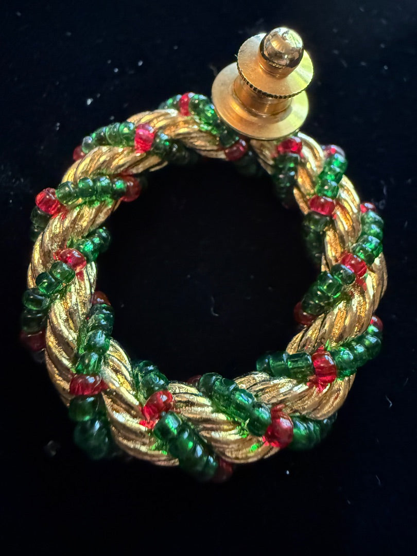 Avon Gold Green Christmas Wreath