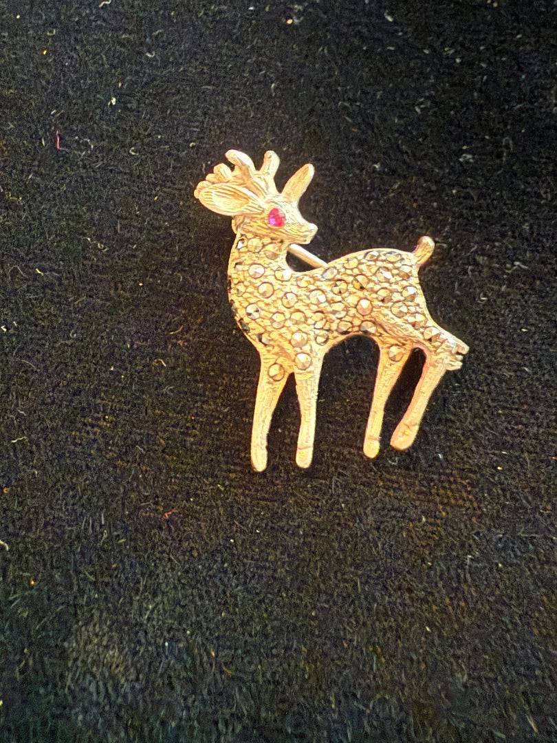 Silver Glimmer Reindeer Christmas Pin