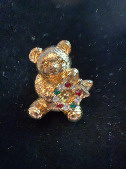 Gold Toned Teddy Bear Wreath