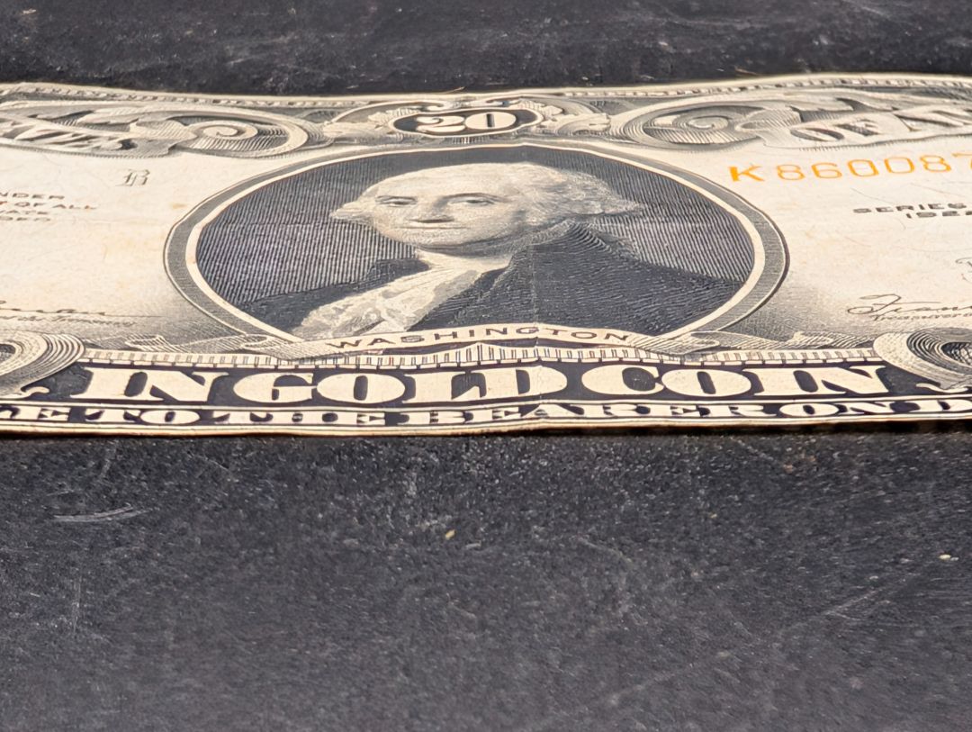 1922 $20 Gold certificate VF/XF Choice
