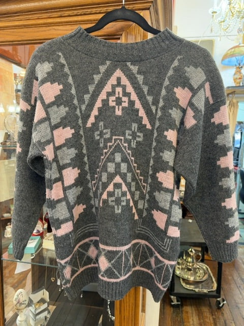 Vintage 80s women’s knit sweater