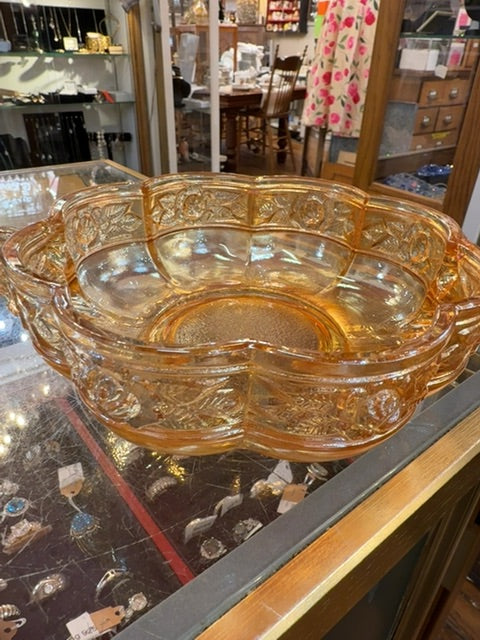 Candy dish