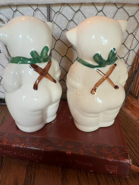 5" Smiley Pig Pair Shawnee Salt & Pepper Shakers
