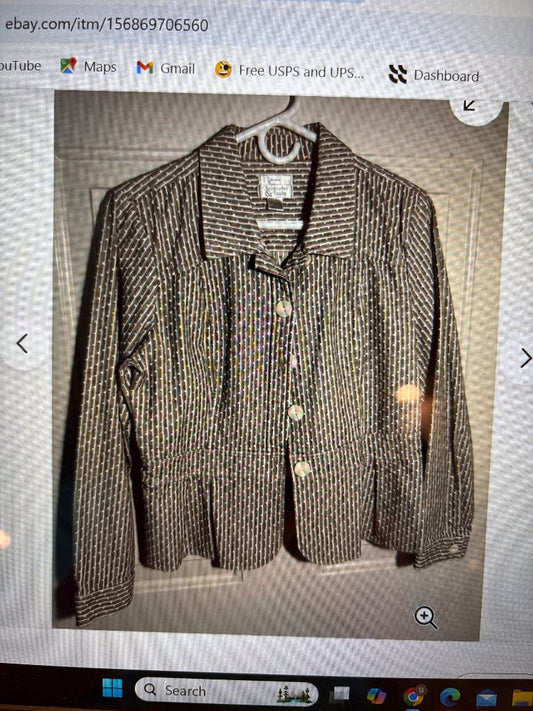 GSK - Women's Brown & White Blazer